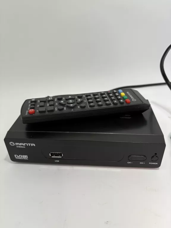 TUNER DVB-T2 MANTA DVBT022 T2 Z PILOTEM  WARTO OKAZJA
