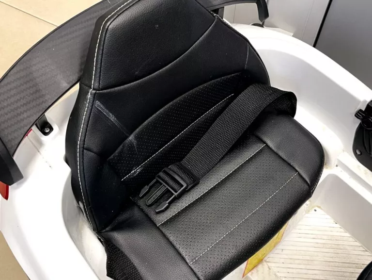 SAMOCHÓD NA AKUMULATOR DLA DZIECKA MERCEDES AMG BIAŁY TYLKO ODB OSOBISTY