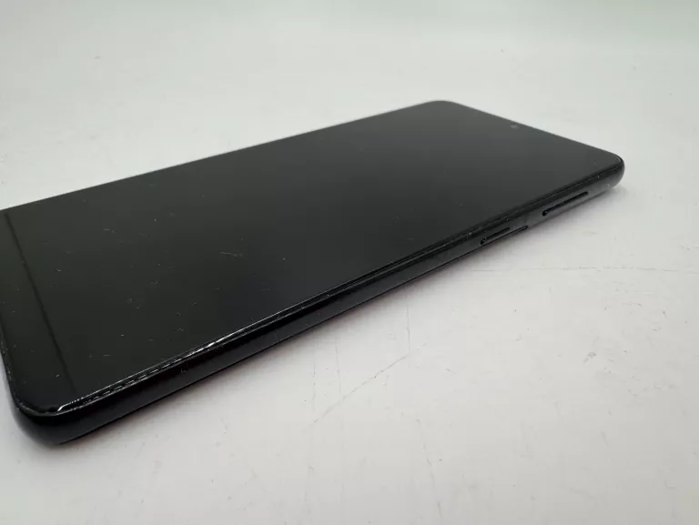 TELEFON SAMSUNG GALAXY S21 PUDEŁKO