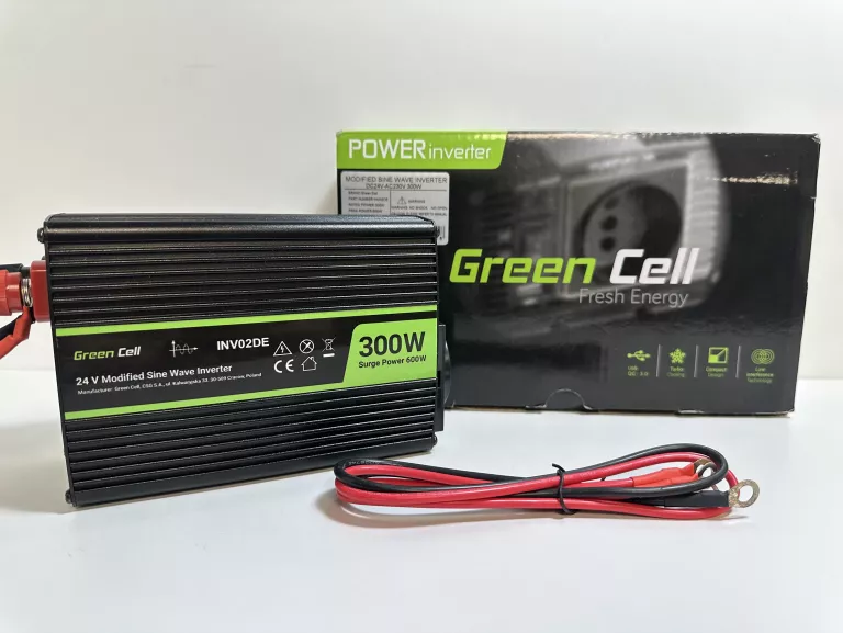 PRZETWORNICA SAMOCHODOWA GREEN CELL INWERTER NAPIĘCIA 24V 300W WARTO