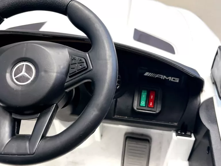 SAMOCHÓD NA AKUMULATOR DLA DZIECKA MERCEDES AMG BIAŁY TYLKO ODB OSOBISTY