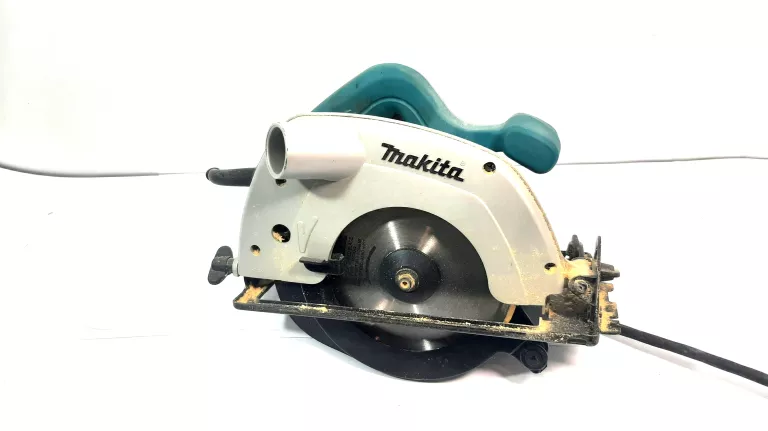 PILARKA TARCZOWA MAKITA 5604R