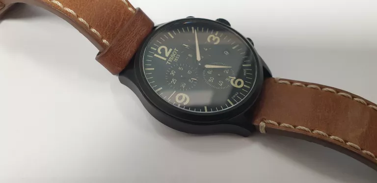 ZEGAREK TISSOT CHRONO XL