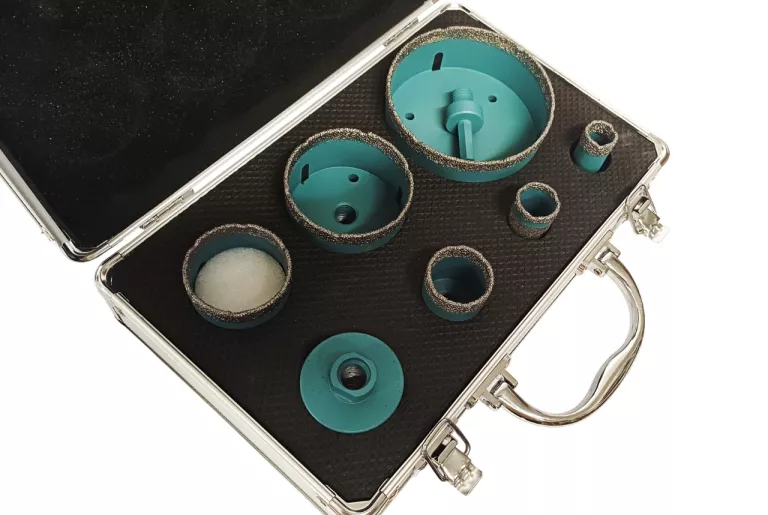 DIAMENTOWE KORONKI WIERTNICZE JEEYNOTOLS