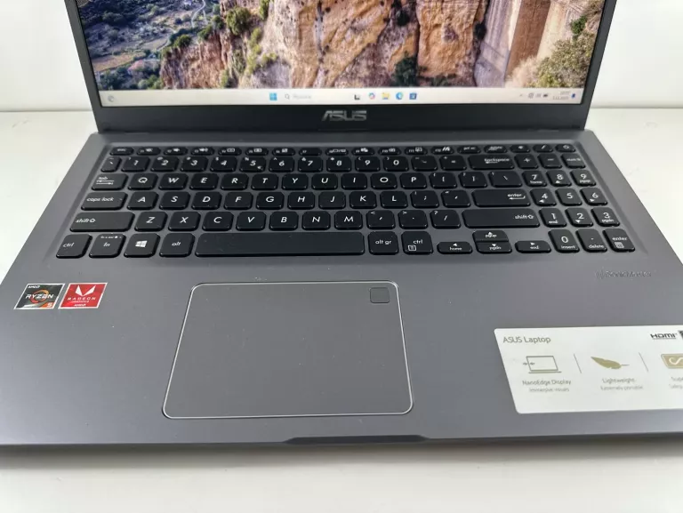 ASUS D515D AMD RYZEN 5 3500Y 8GB/512SSD WIN 11 ZASILACZ