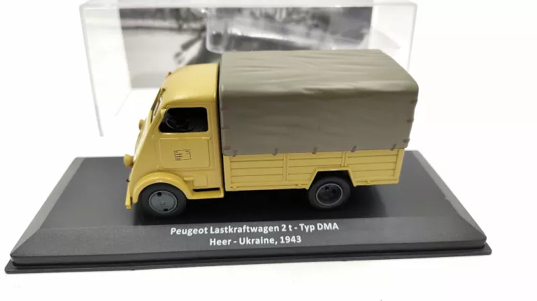 SAMOCHODY 2WŚ PEUGEOT 2T TYP DMA 1942 1:43 DEAGOSTINI