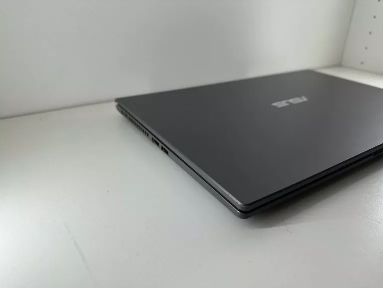 ASUS D515D AMD RYZEN 5 3500Y 8GB/512SSD WIN 11 ZASILACZ