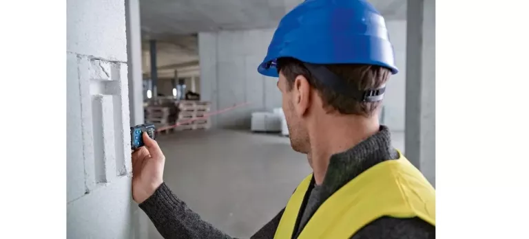 BOSCH PROFESSIONAL GLM 50-27 C DALMIERZ LASEROWY 2X BATERIE AA 0601072T00