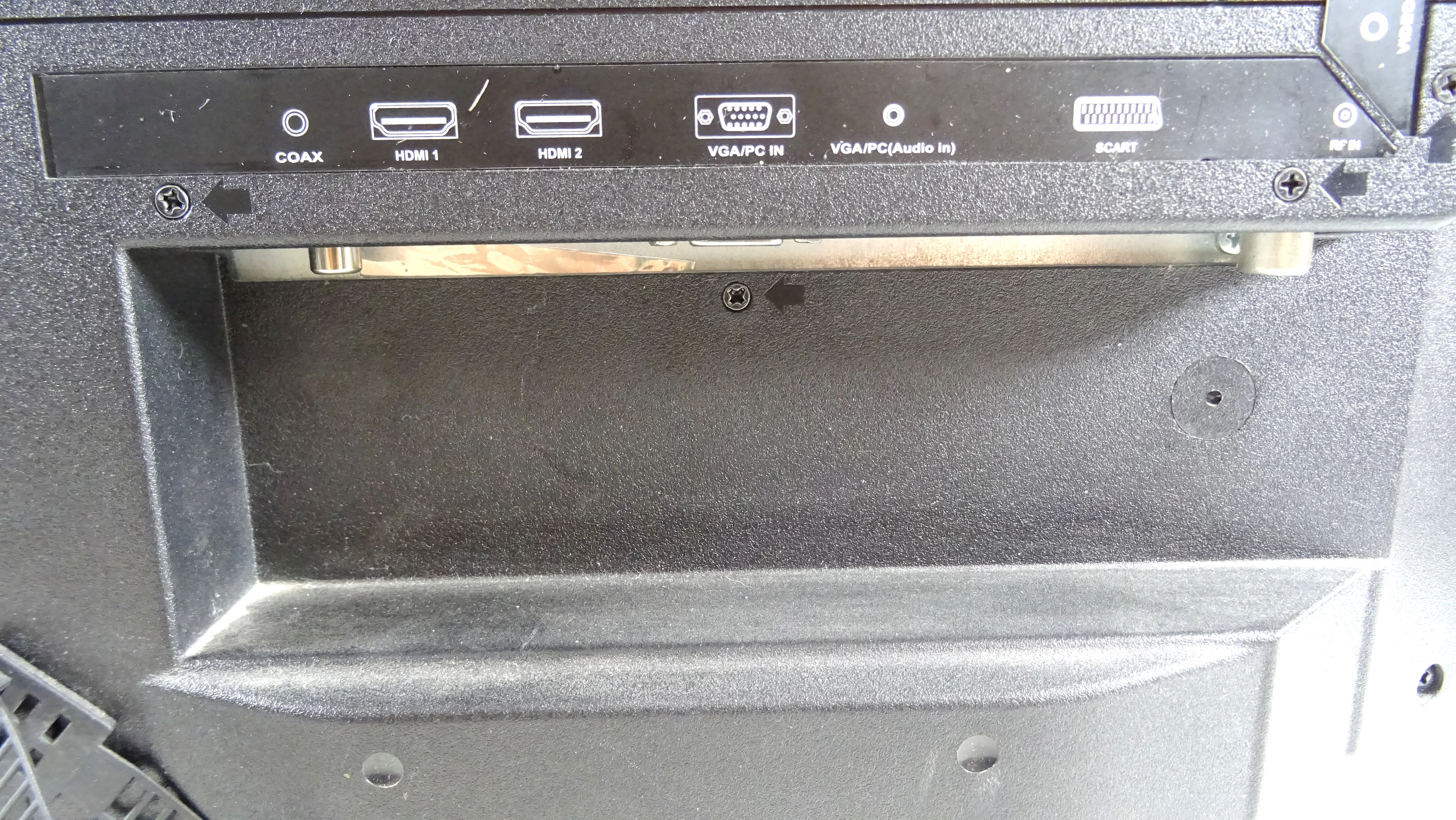 telewizor-blaupunkt-b32a124tc-pilot-przekatna-ekranu-cale-3200