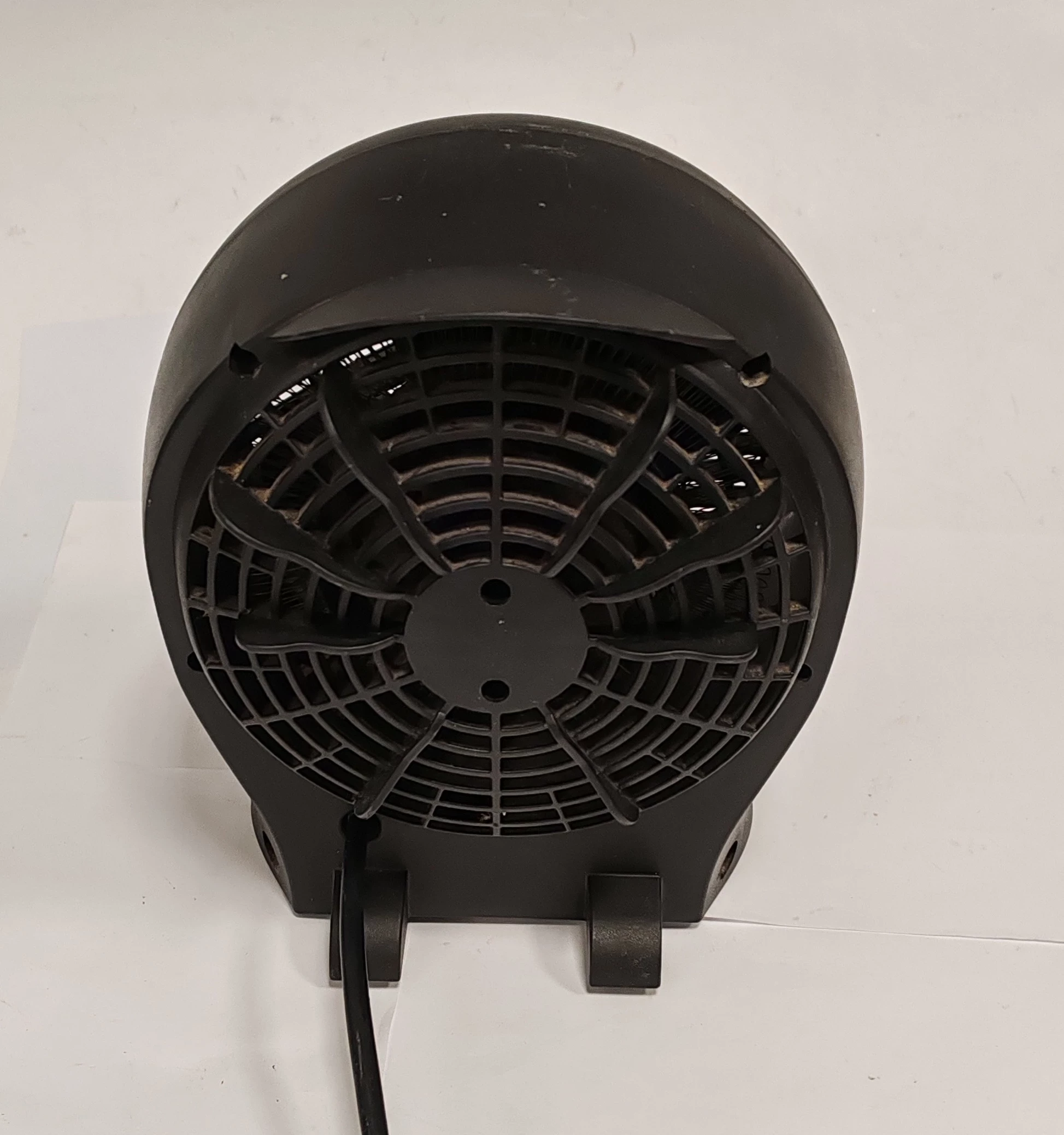 termowentylator-celcia-2000w-stan-11323-2