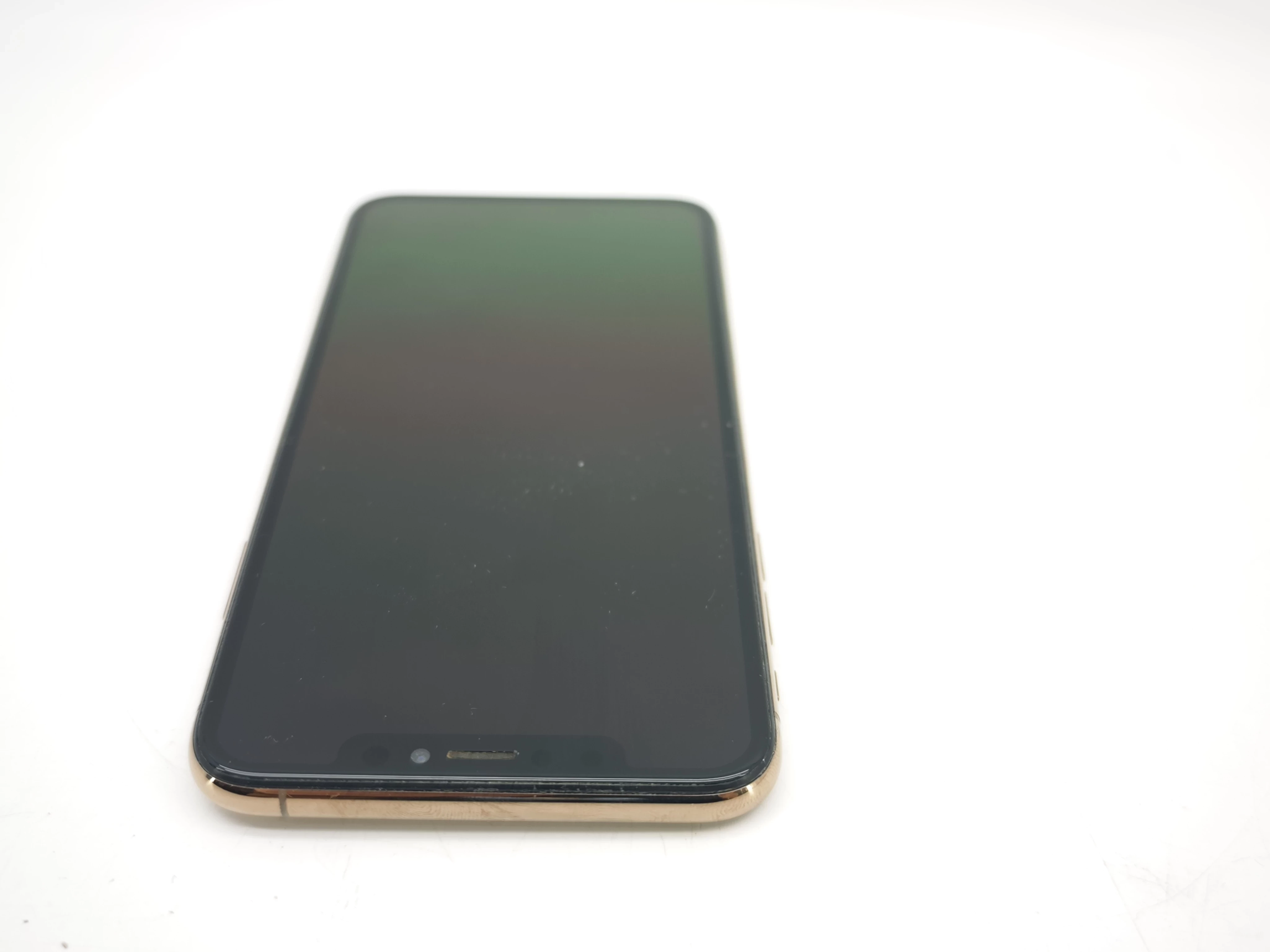 telefon-apple-iphone-xs-max-256gb-bateria-81-opis-przekatna-ekranu-650