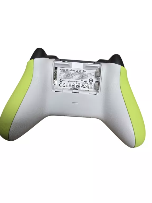 PAD BEZPRZEWODOWY XBOX ELECTRIC VOLT