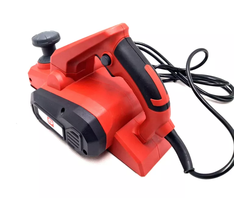 STRUG PERFORMANCE POWER 650 W PHP650C