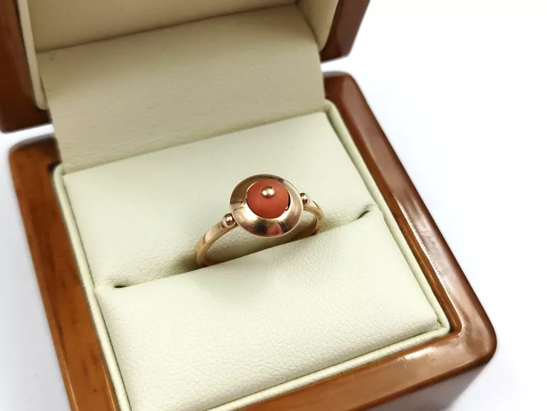 piekny-zloty-pierscionek-z-koralem-wladyslawa-iv-40-koszalin