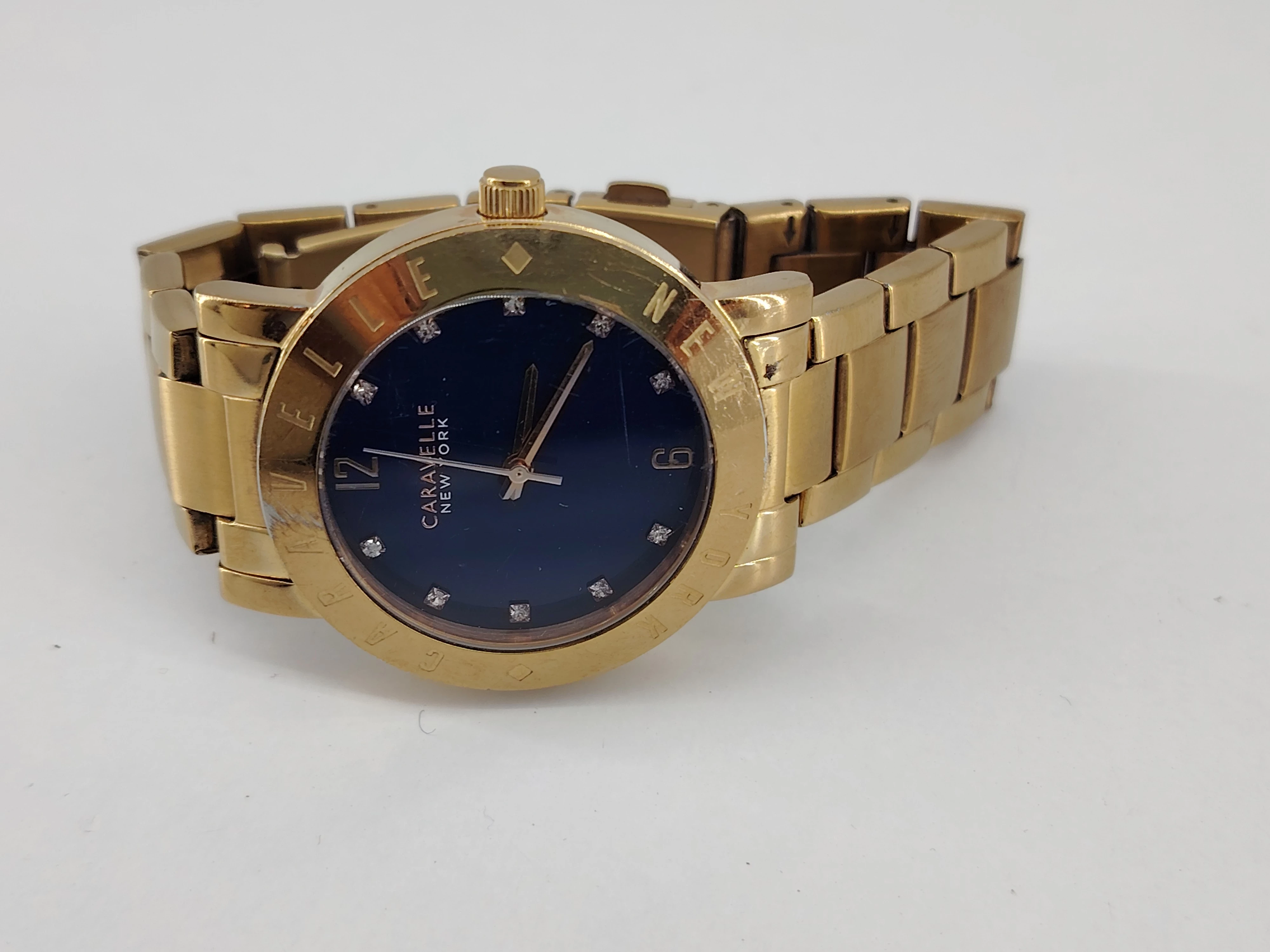 zegarek-caravelle-classic-damski-ean-gtin-7613077534298