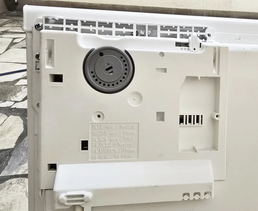 grzejnik-elektryczny-stojacy-2000w-19m2-f-119-zestaw-kolor-130070-1