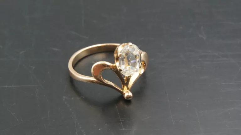 ZŁOTY PIERŚCIONEK Z CYRKONIĄ 585 3,15G R:19 OKAZAŁY