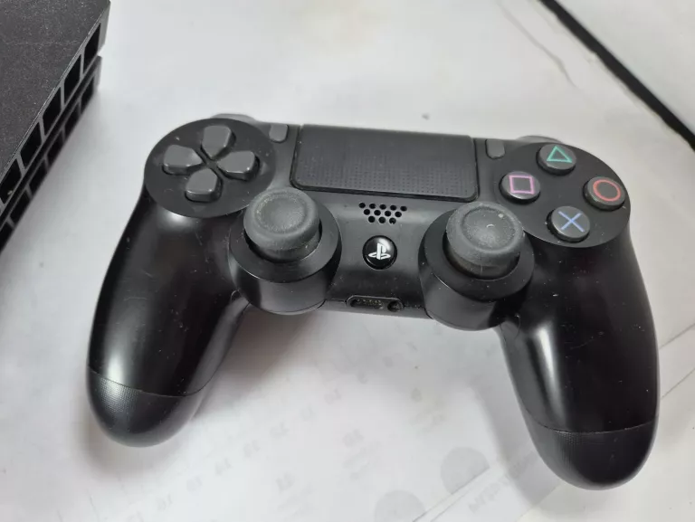 KONSOLA PS4 1TB PAD GRY