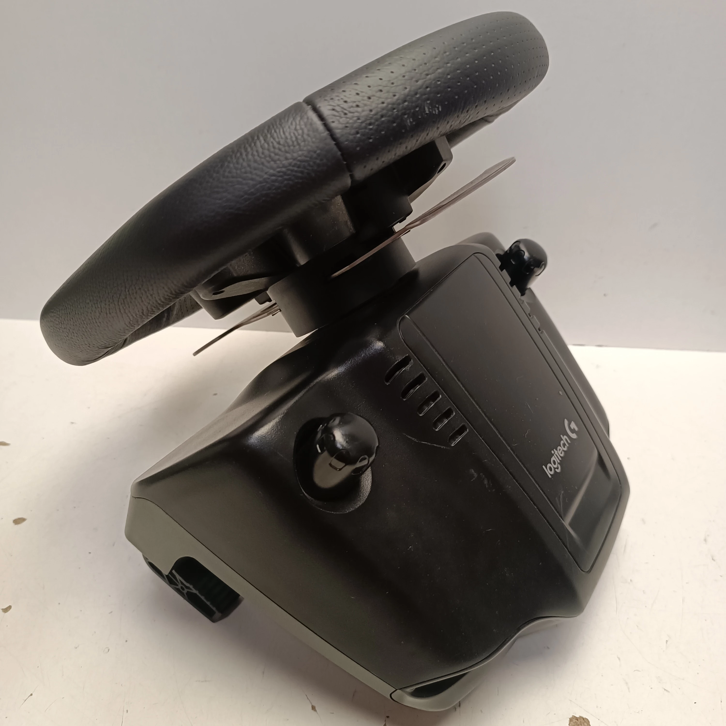 kierownica-logitech-g29-model-g29-racing-wheel