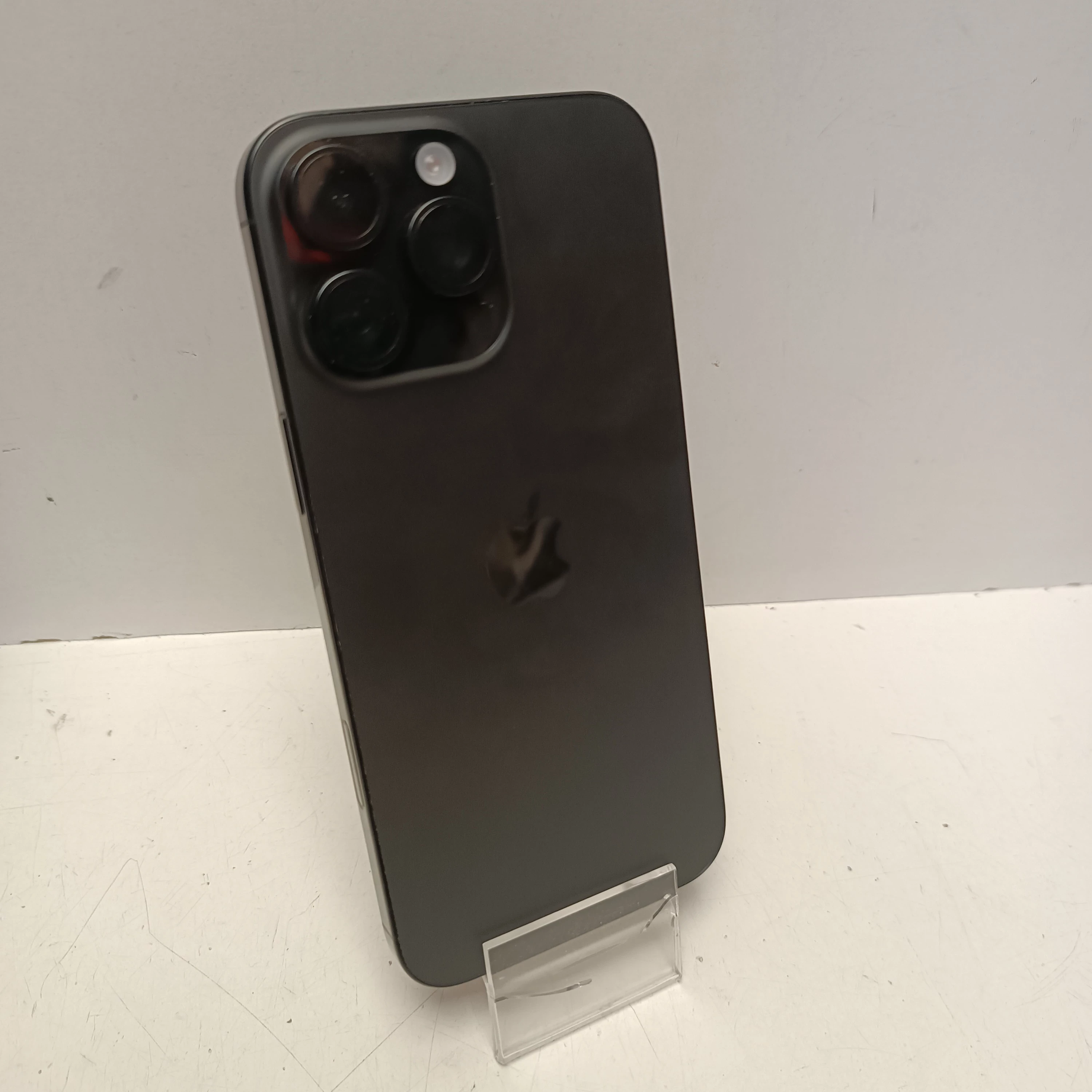 telefon-iphone-16-pro-max-256gb-bateria-100-wbudowana-pamiec-202869-214185