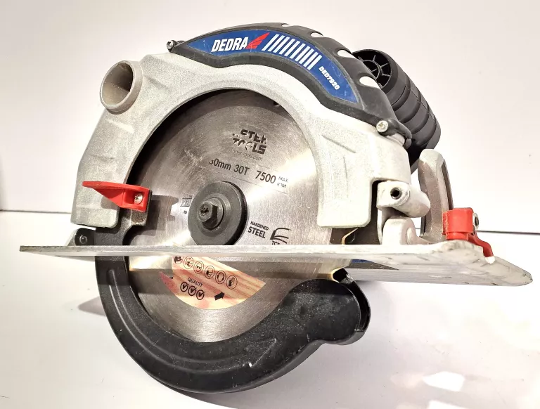 PILARKA RĘCZNA TARCZOWA DEDRA DED7920 1800W, 210MM,