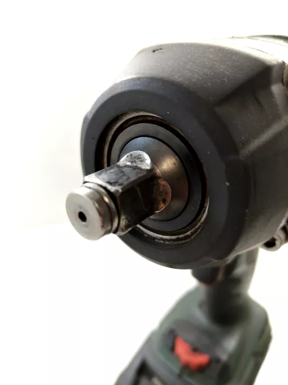 KLUCZ UDAROWY METABO SSW 18 LTX 800