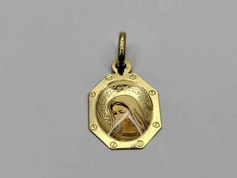 ZŁOTA ZAWIESZKA MATKA BOSKA PR.585 0,93G