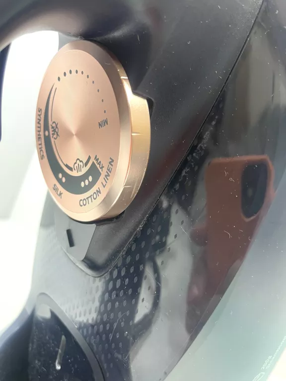 ŻELAZKO PHILIPS AZUR GC4909