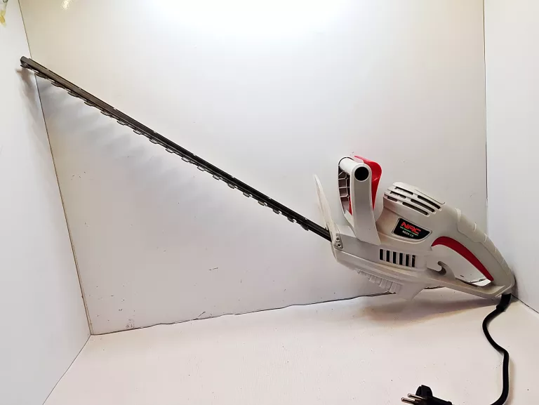 NOŻYCE OGRODNICZE NAC HE60- CH 600W
