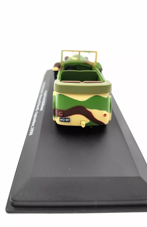 POLSKI FIAT 518 MAZUR ARMIA WARSZAWA WARSAW POLAND SEPTEMBER - 1939