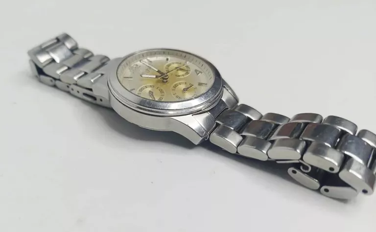 zegarek-damski-guess-mini-spectrum-w12086l1-ean-gtin-5904329732237