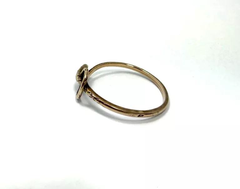 ZŁOTY PIERŚCIONEK - 333 - 1,71G - R.23