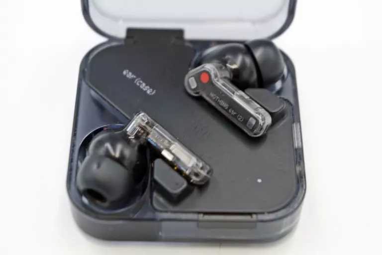 nothing-ear-2-sluchawki-bezprzewodowe-dokanalowe-kolor-dominujacy-129357-9