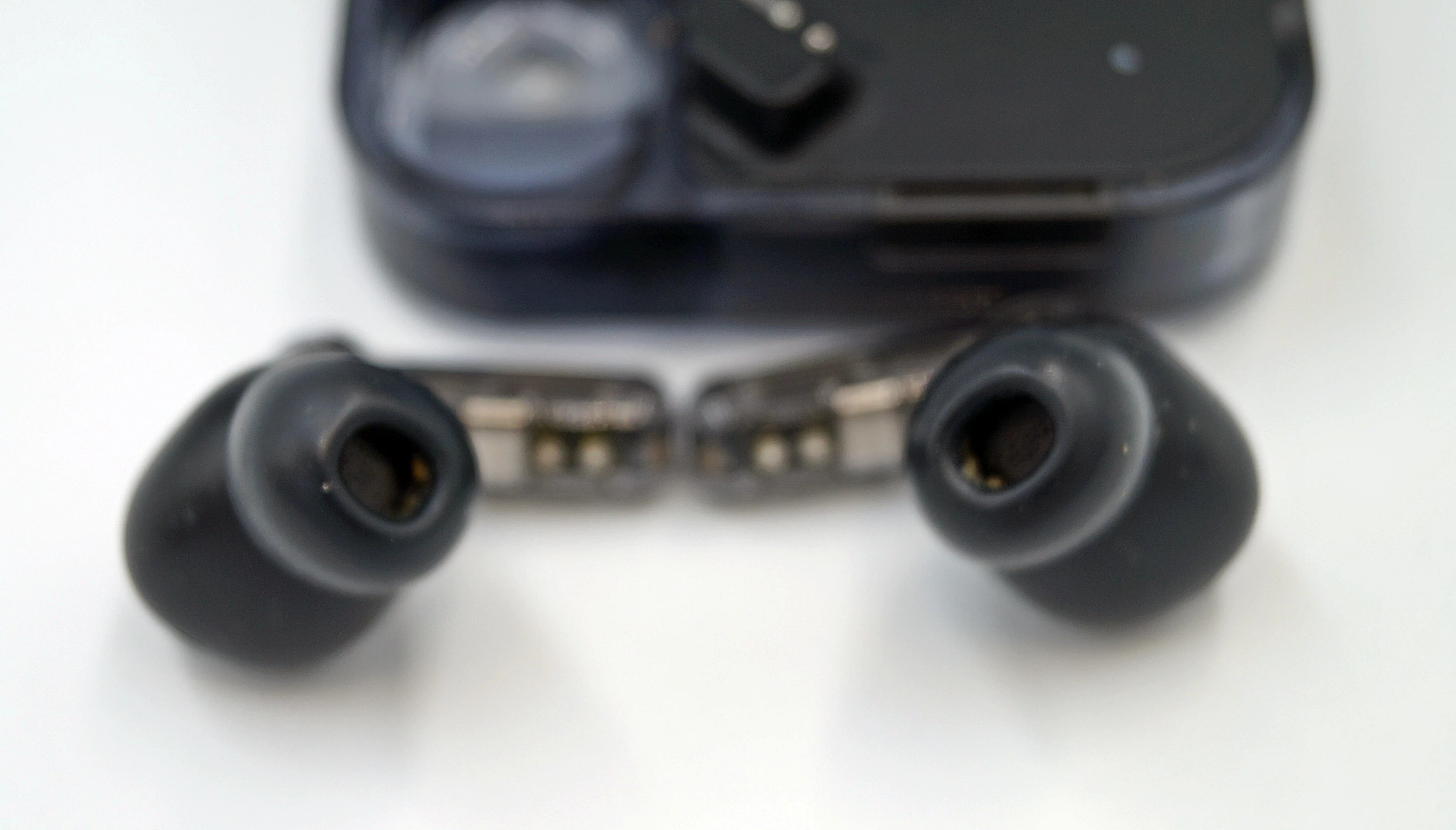 nothing-ear-2-sluchawki-bezprzewodowe-dokanalowe-stan-11323-2