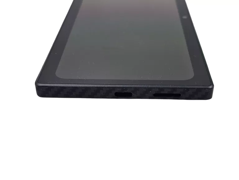 PRZENOŚNA KONSOLA RAZER EDGE WIFI + KISHI V2 PRO BUNDLE