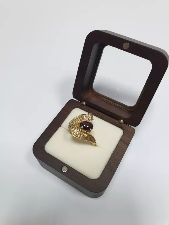 ZŁOTY PIERŚCIONEK 6,38G 585 R.22