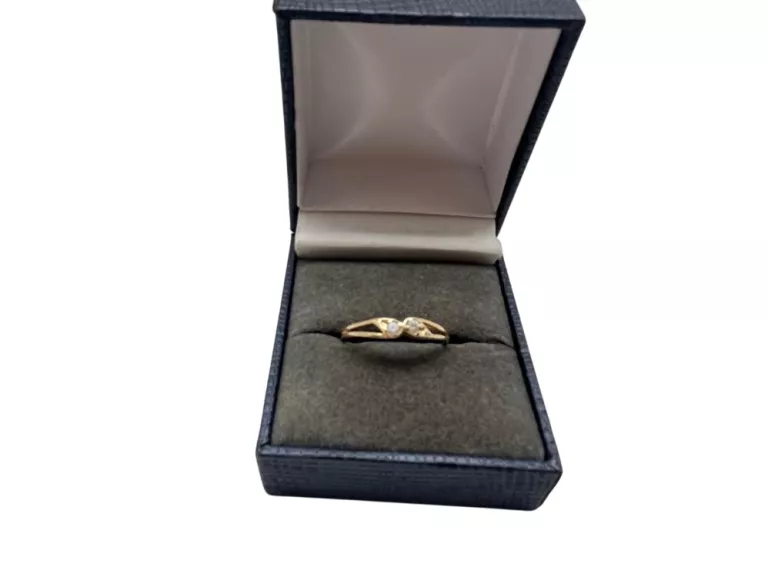 ZŁOTY PIERŚCIONEK Z CYRKONIAMI | P 585 | W 1,60 | R 13 |