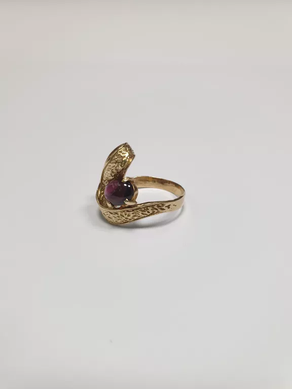 ZŁOTY PIERŚCIONEK 6,38G 585 R.22