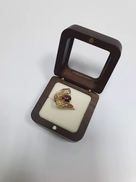 ZŁOTY PIERŚCIONEK 6,38G 585 R.22