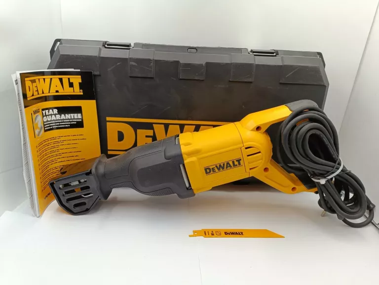 PIŁA SZABLASTA ELEKTRYCZNA DEWALT DWE305 WALIZKA
