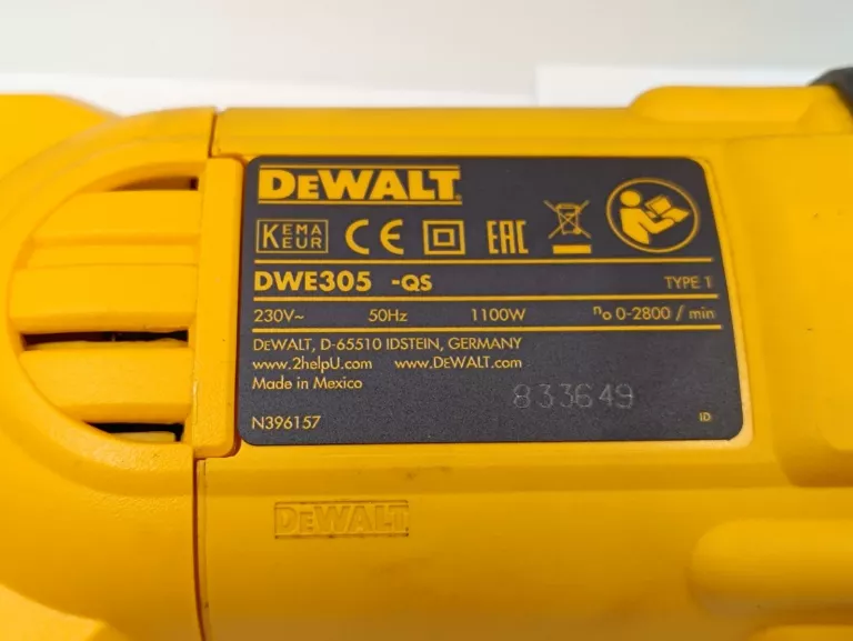 PIŁA SZABLASTA ELEKTRYCZNA DEWALT DWE305 WALIZKA