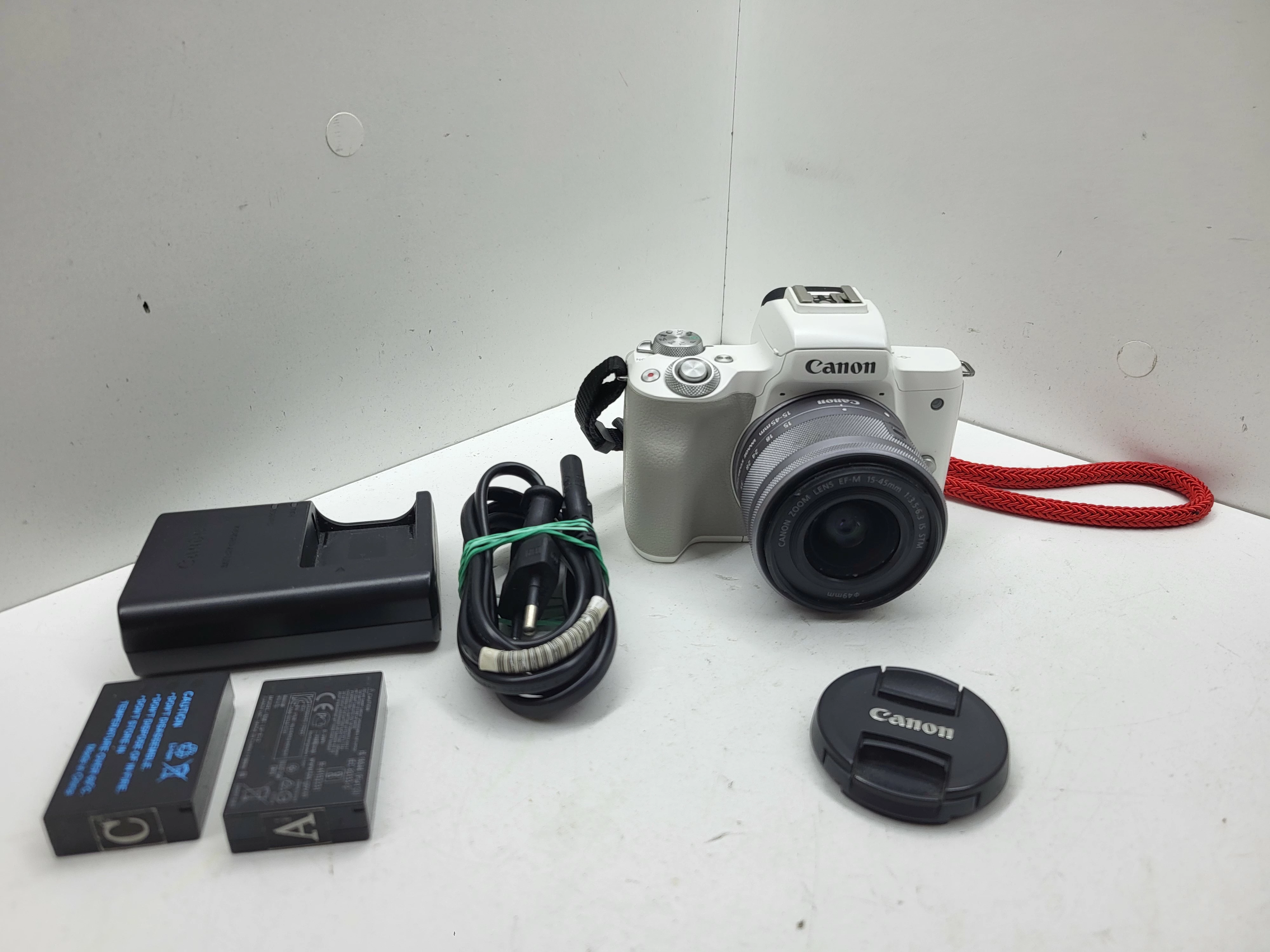 aparat-canon-eos-m50-mark-ii-obiektyw-canon-15-45mm-pl-wolnosci-12-sj-wloclawek