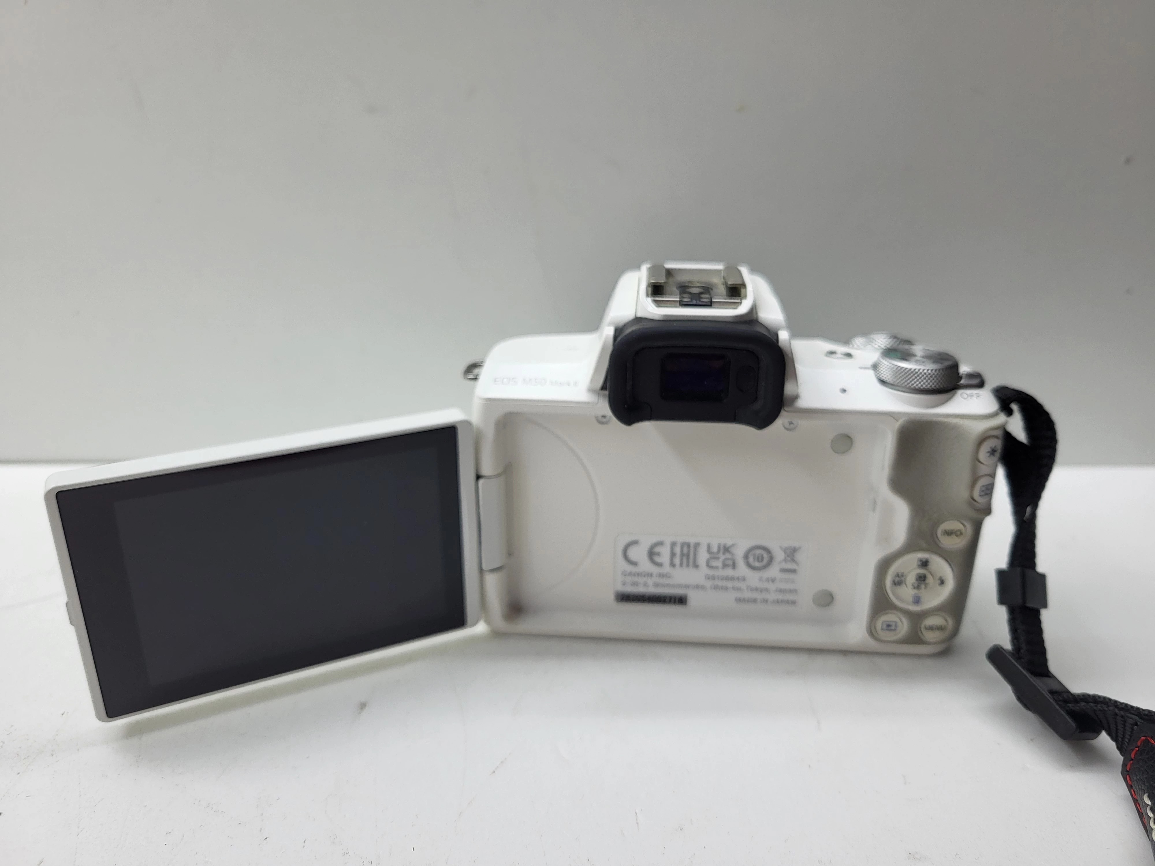 aparat-canon-eos-m50-mark-ii-obiektyw-canon-15-45mm-model-eos-m50-mark-ii