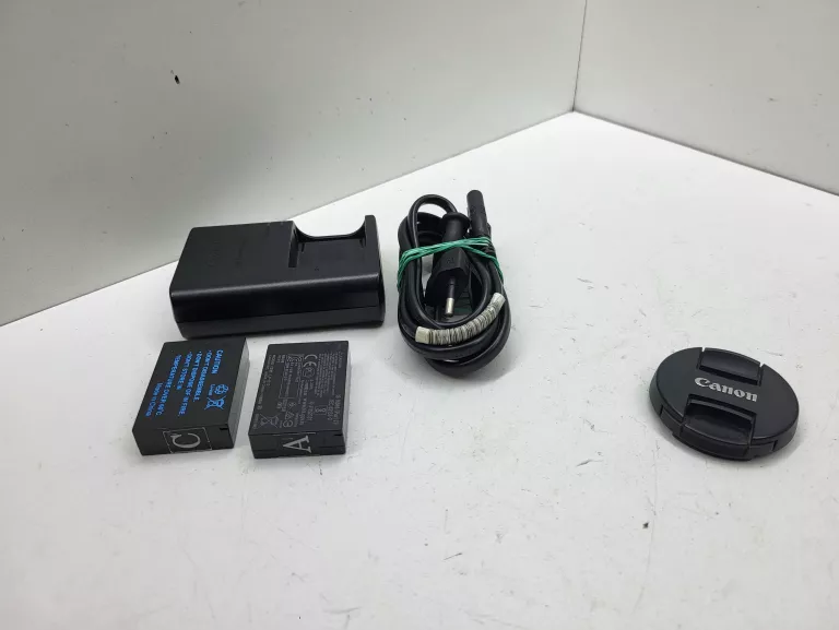 aparat-canon-eos-m50-mark-ii-obiektyw-canon-15-45mm-marka-248811-1949762