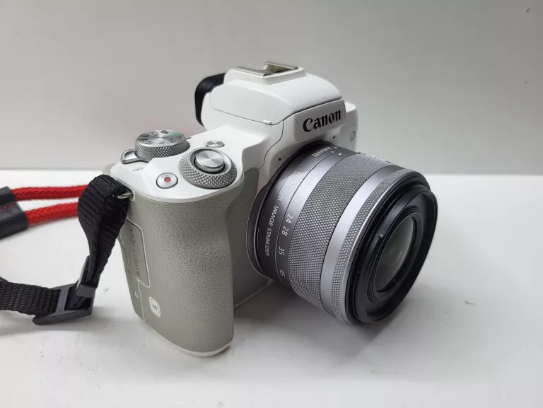 aparat-canon-eos-m50-mark-ii-obiektyw-canon-15-45mm-rozdzielczosc-2410