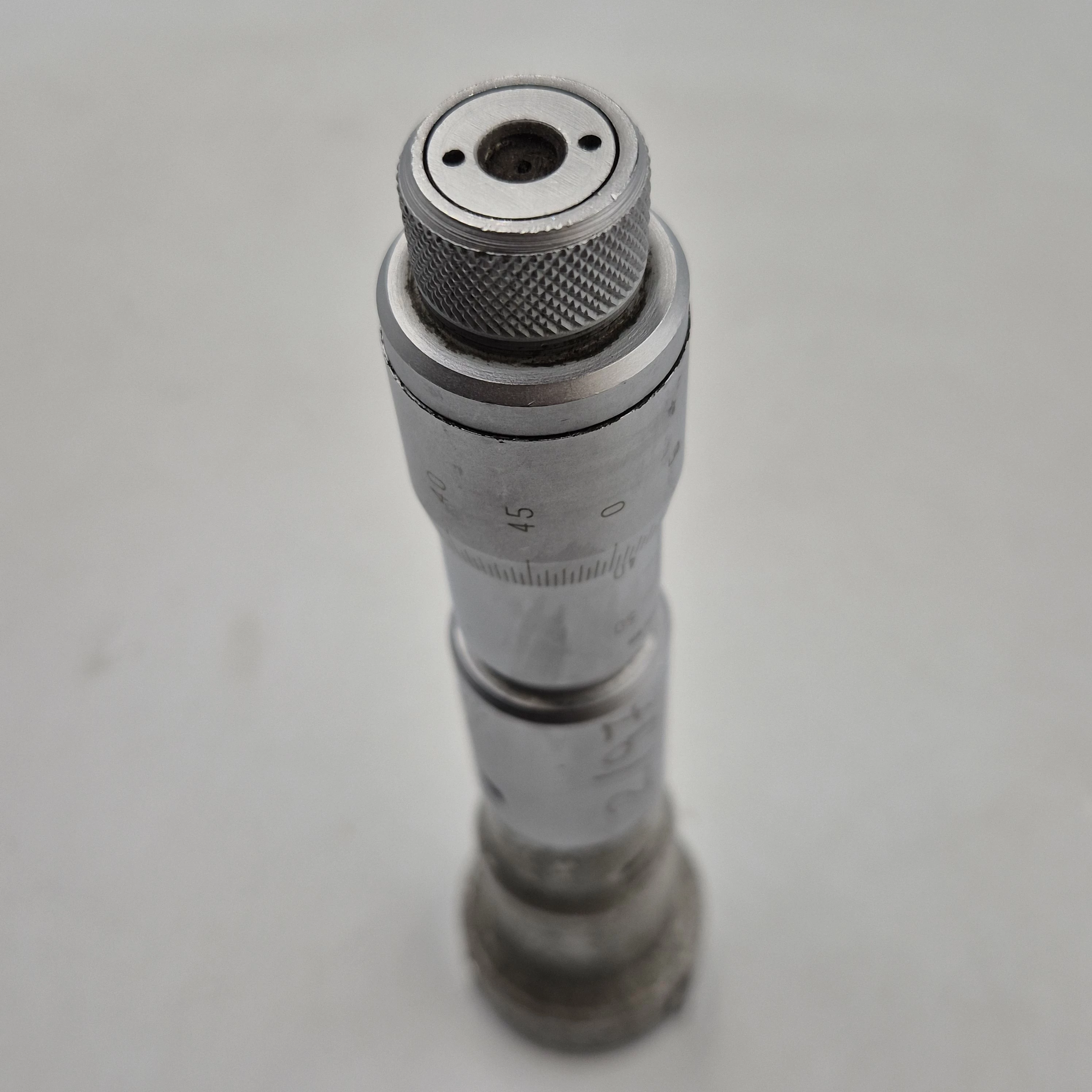 srednicowka-mikrometryczna-trojpunktowa-40-50-finecrafis-stan-11323-2