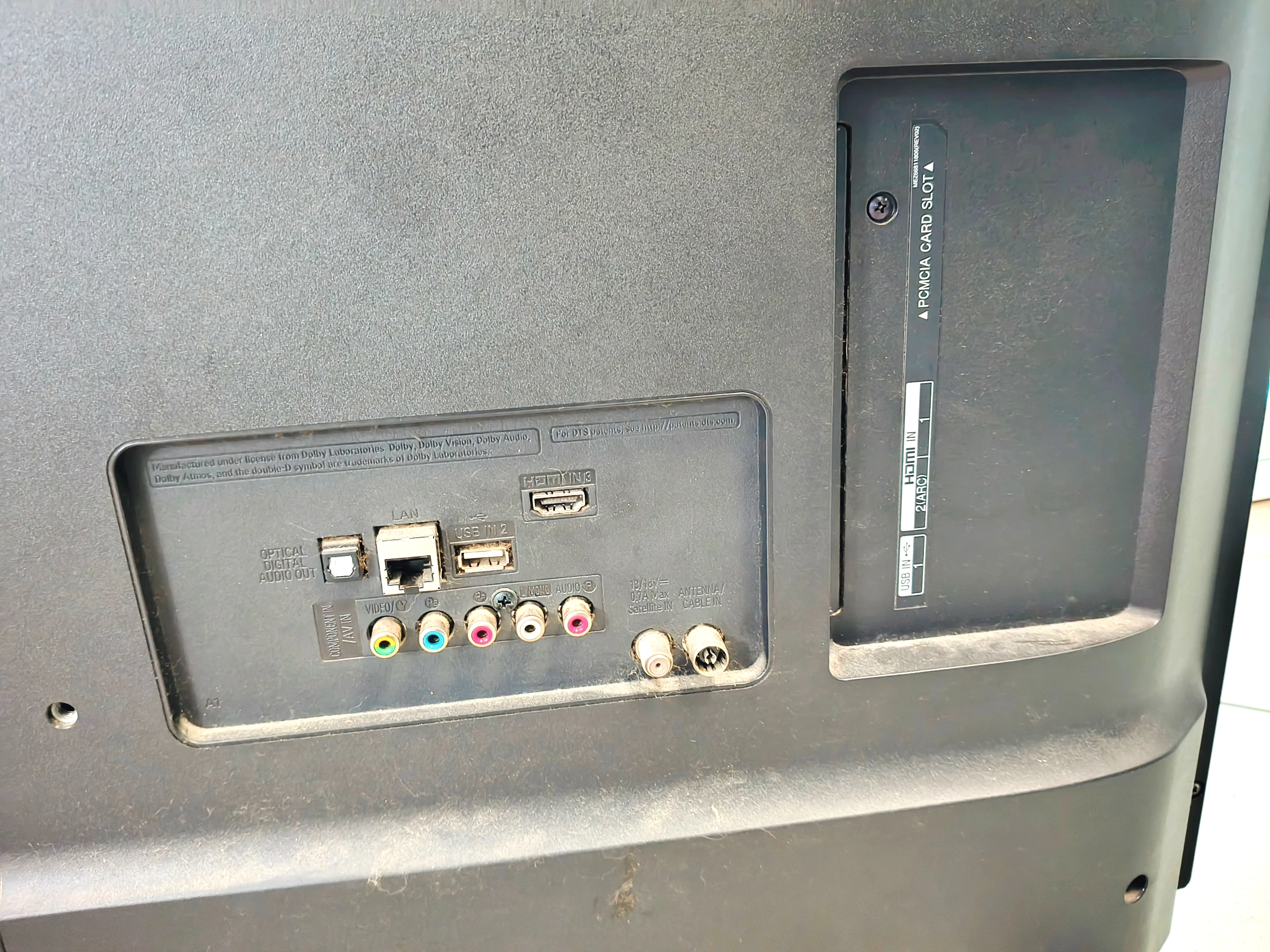 telewizor-led-lg-49um7100plb-49-4k-uhd-smart-tv-led-przekatna-ekranu-cale-4900