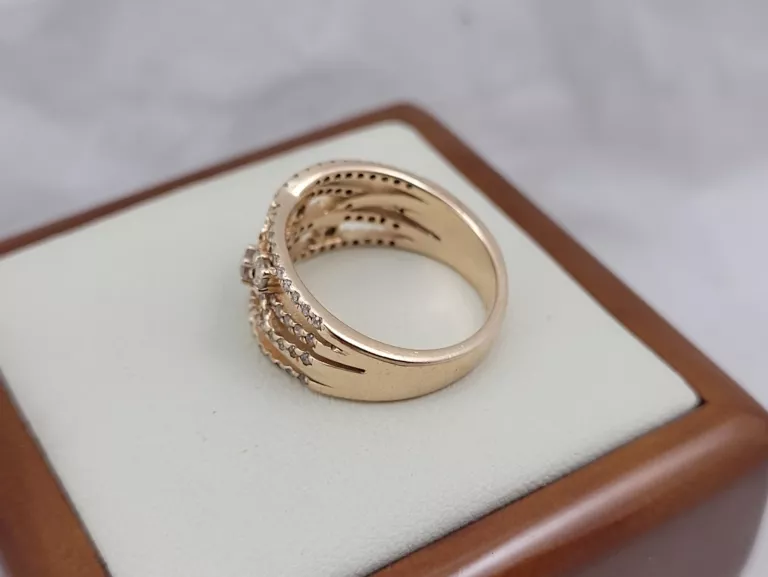 [585, R15, 5,68G] PRZEPIĘKNY ZŁOTY PIERŚCIONEK Z CYRKONIAMI