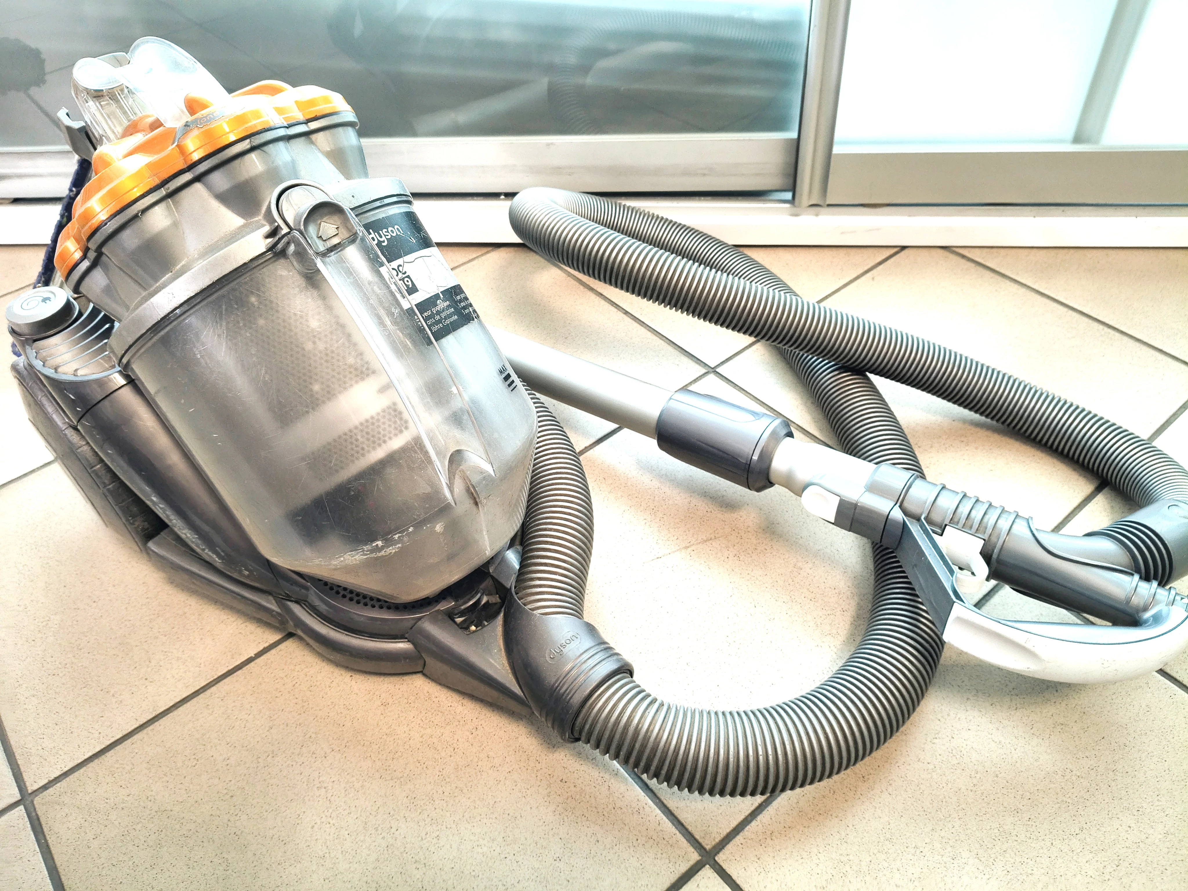 odkurzacz-dyson-dc19-ean-gtin-5025155024195