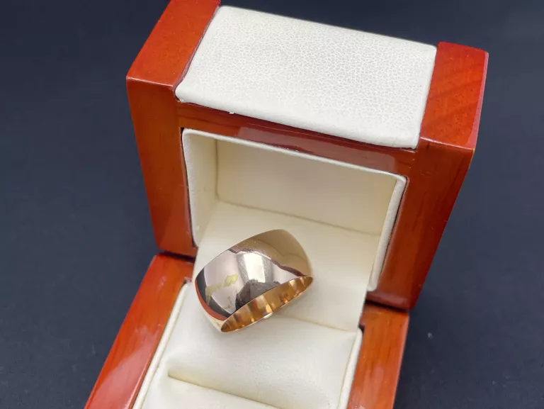 ZŁOTA  OBRĄCZKA 585  12,16G  R25